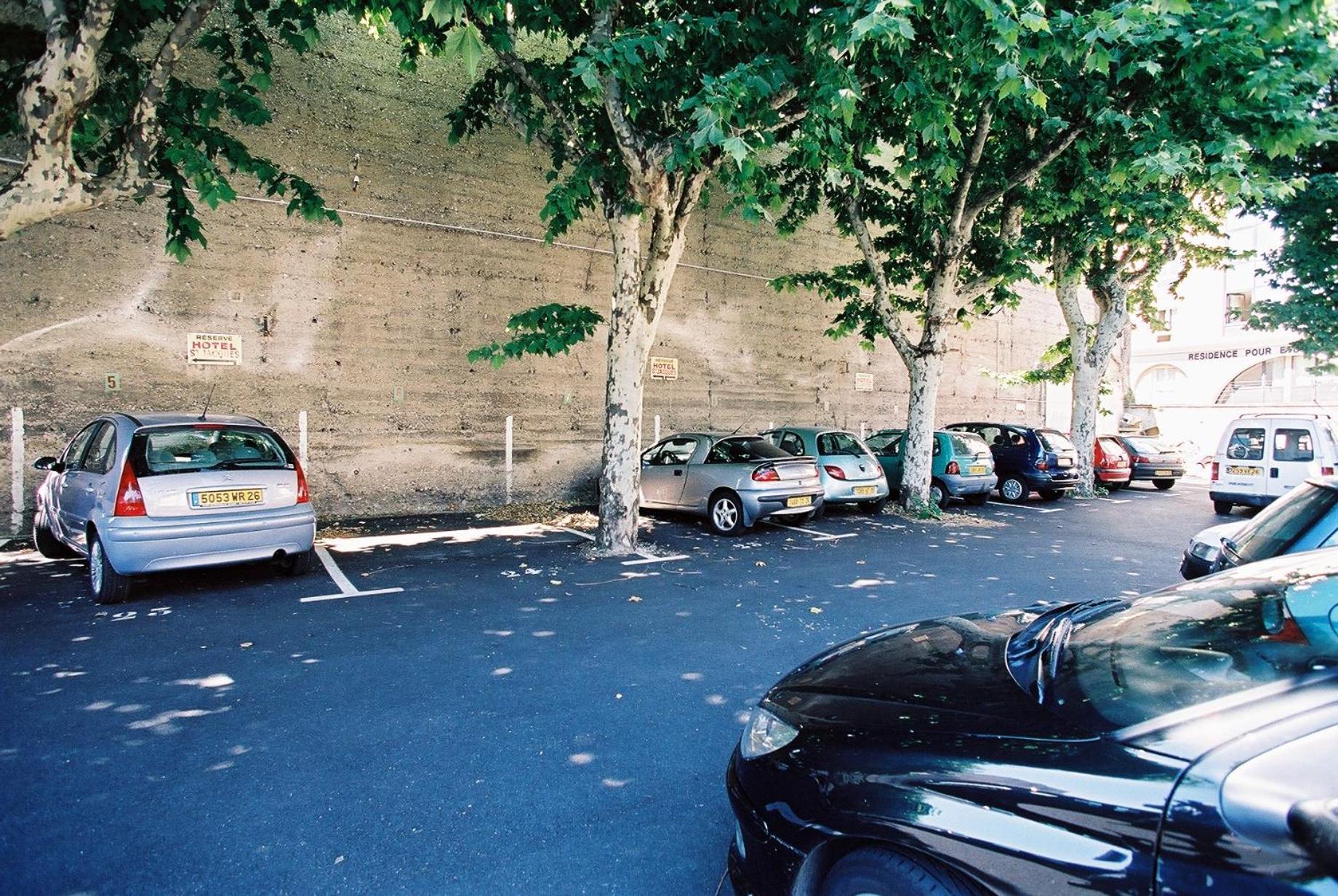 Logis Hotel Saint Jacques Valence  Luaran gambar