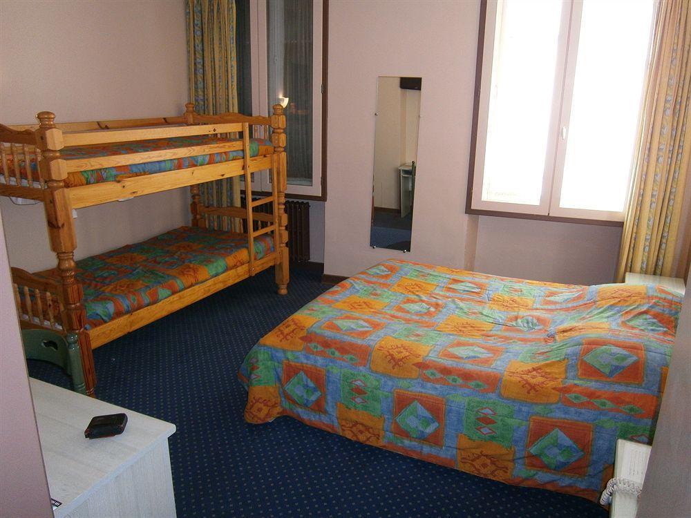 Logis Hotel Saint Jacques Valence  Luaran gambar