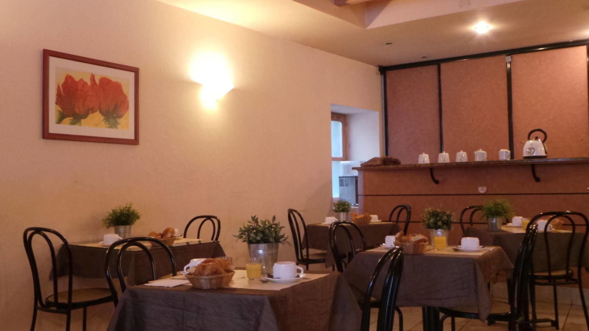 Logis Hotel Saint Jacques Valence  Luaran gambar