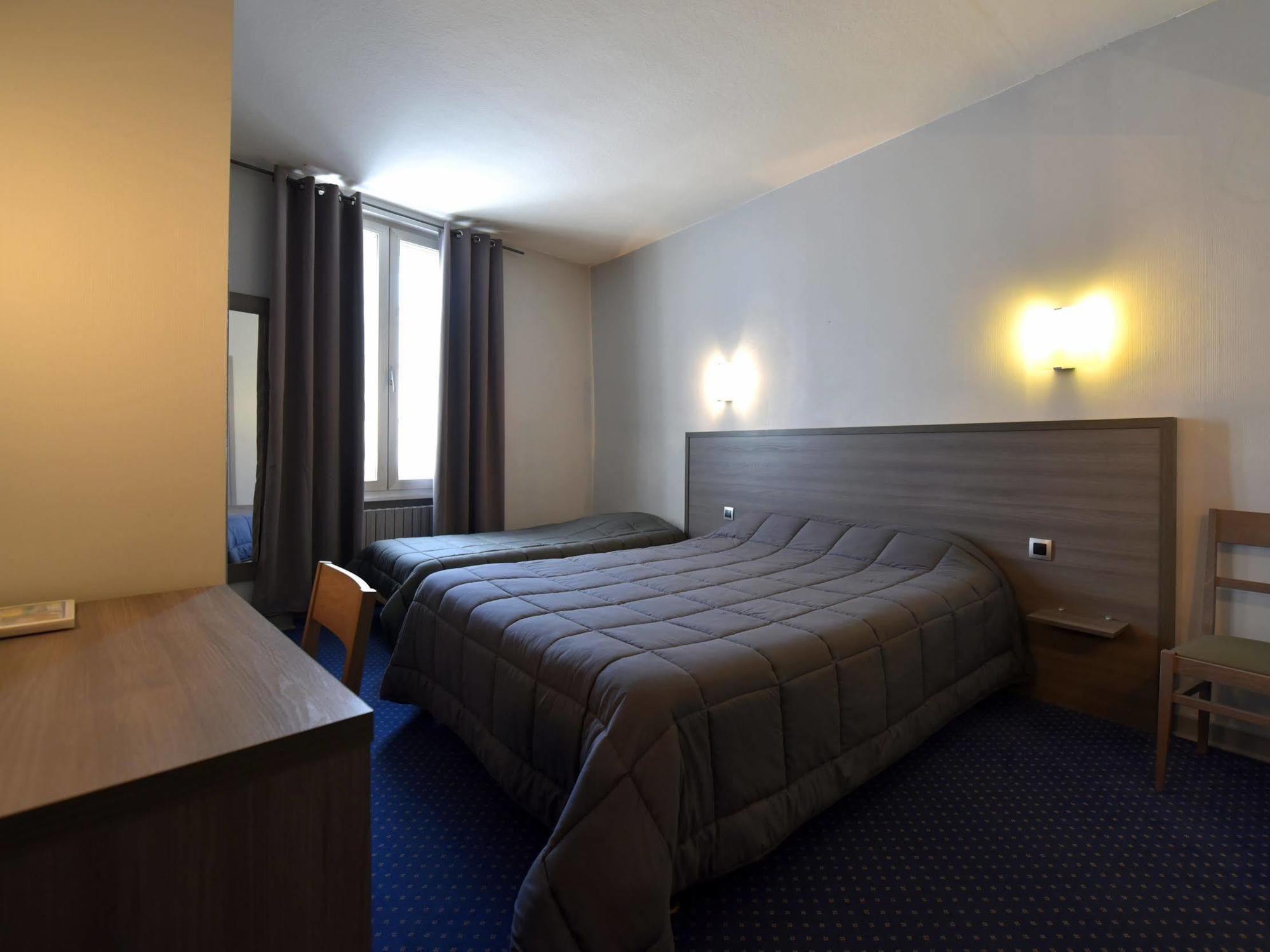 Logis Hotel Saint Jacques Valence  Luaran gambar