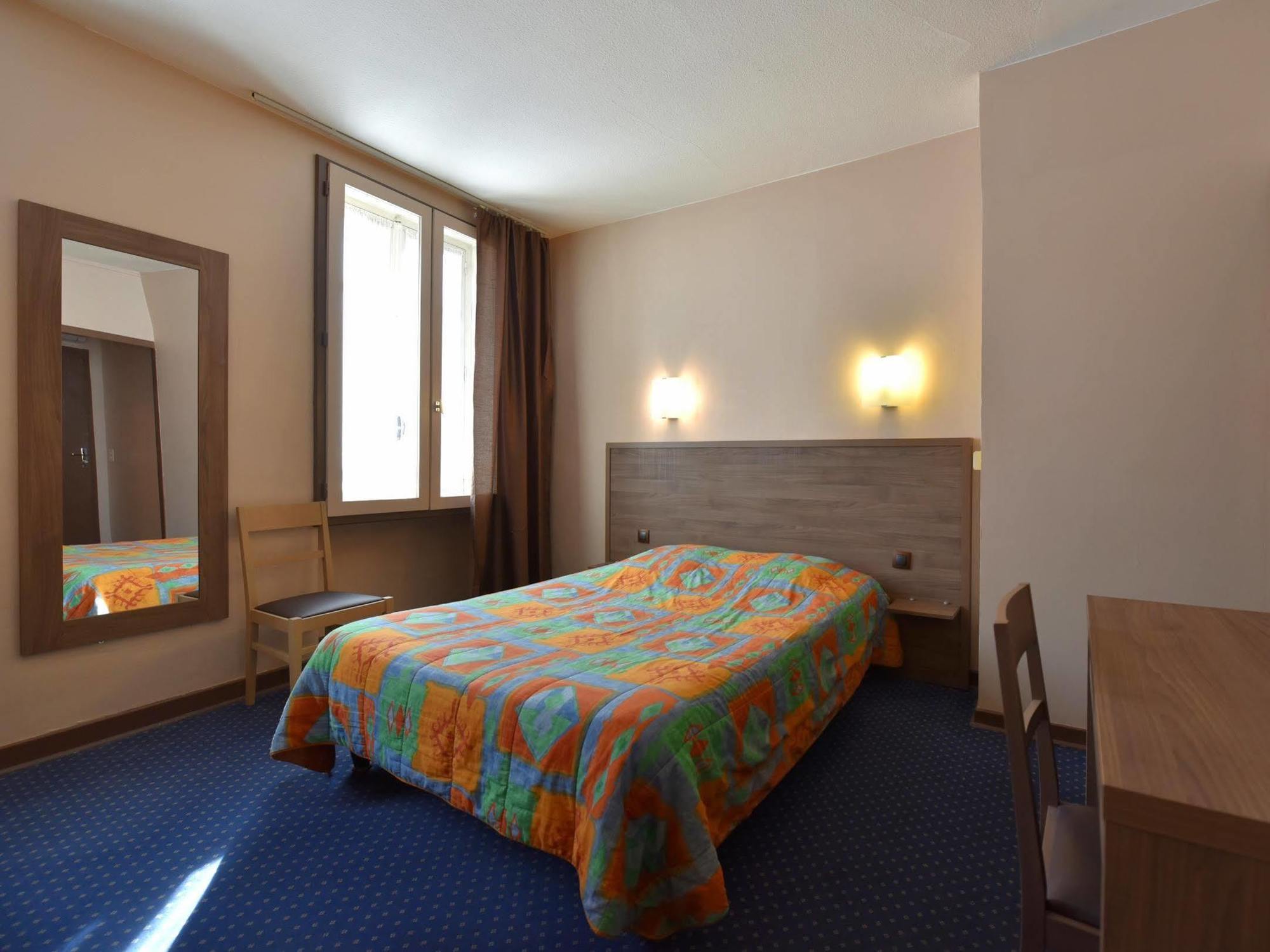 Logis Hotel Saint Jacques Valence  Luaran gambar