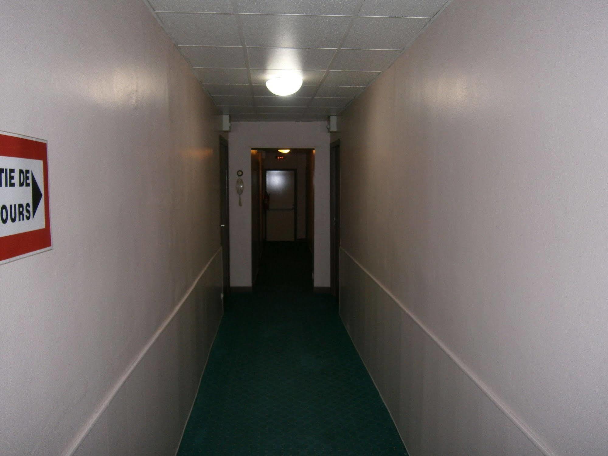 Logis Hotel Saint Jacques Valence  Luaran gambar