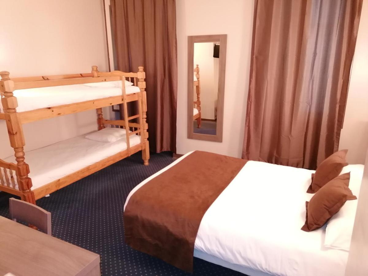 Logis Hotel Saint Jacques Valence  Luaran gambar